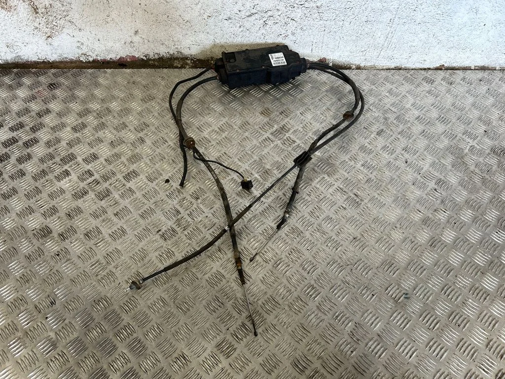 Rankinio stabdžio valdymo blokas