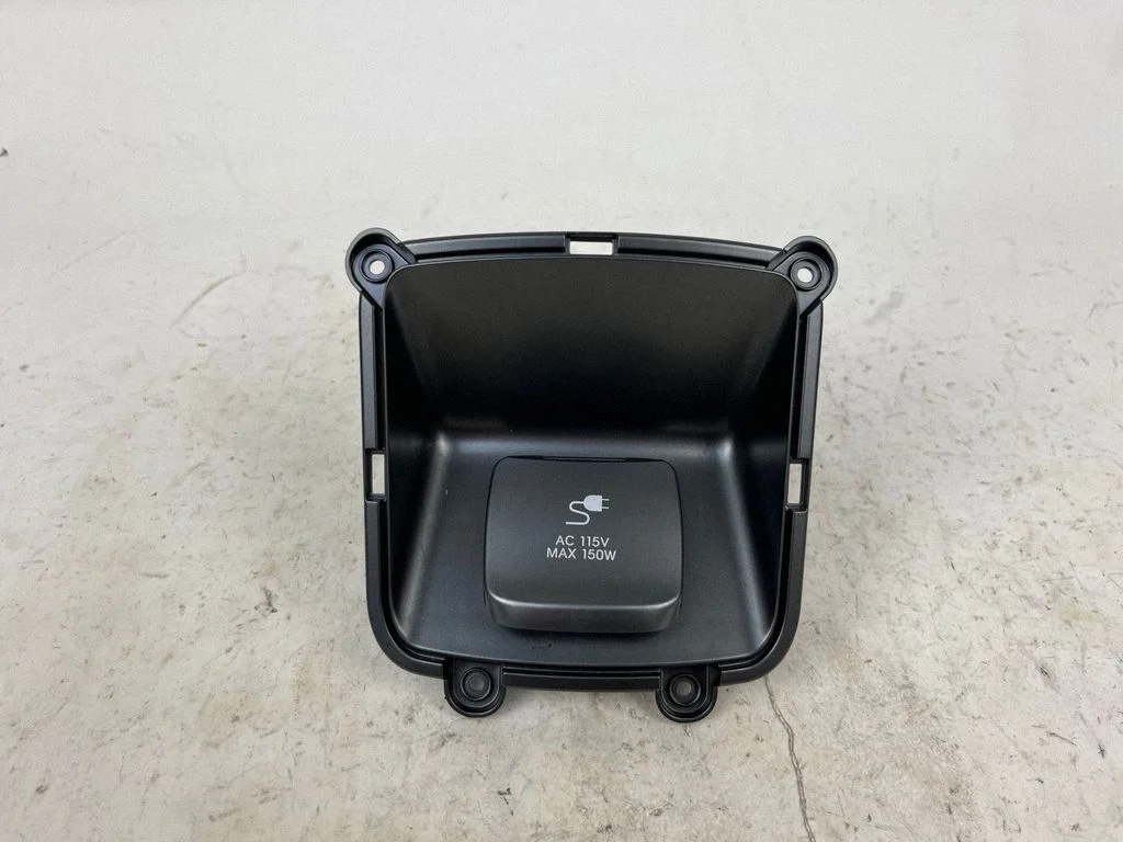 12 V lizdas (gale)