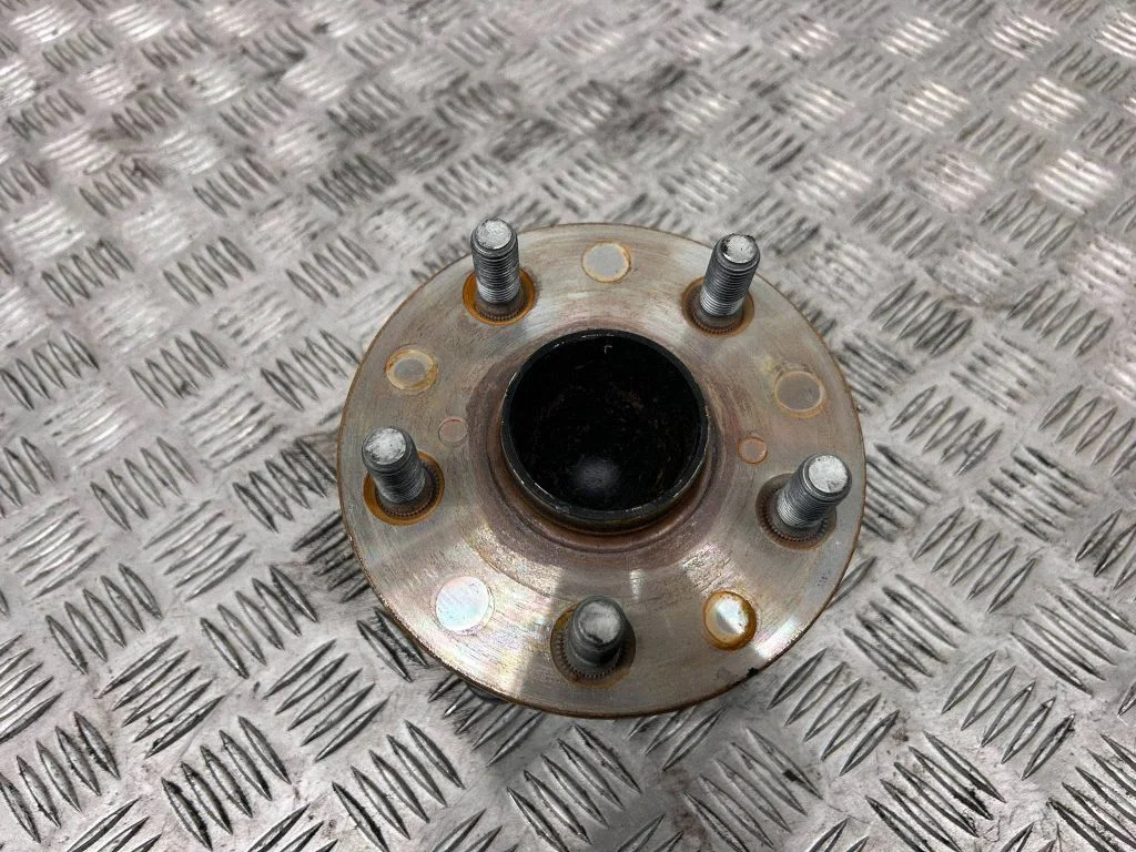 Front wheel ball bearing 8954362010