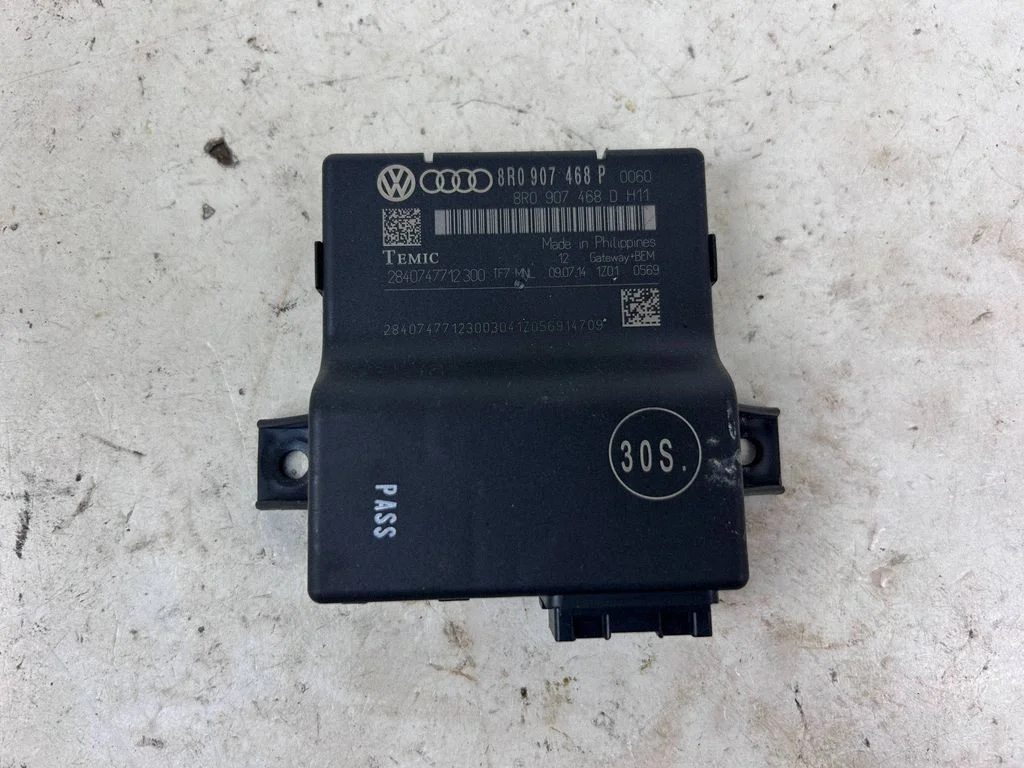 Gateway juhtmoodul – Audi Q5 SQ5 8R (2008-2017)