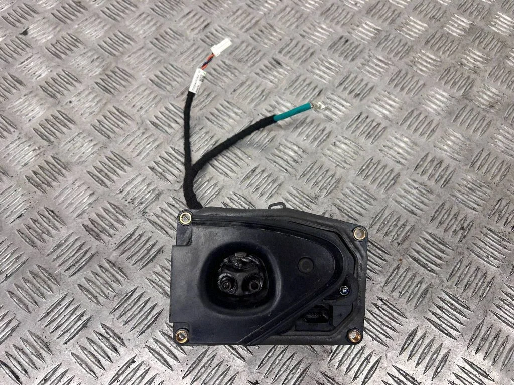 Elektromobilio įkrovimo lizdas