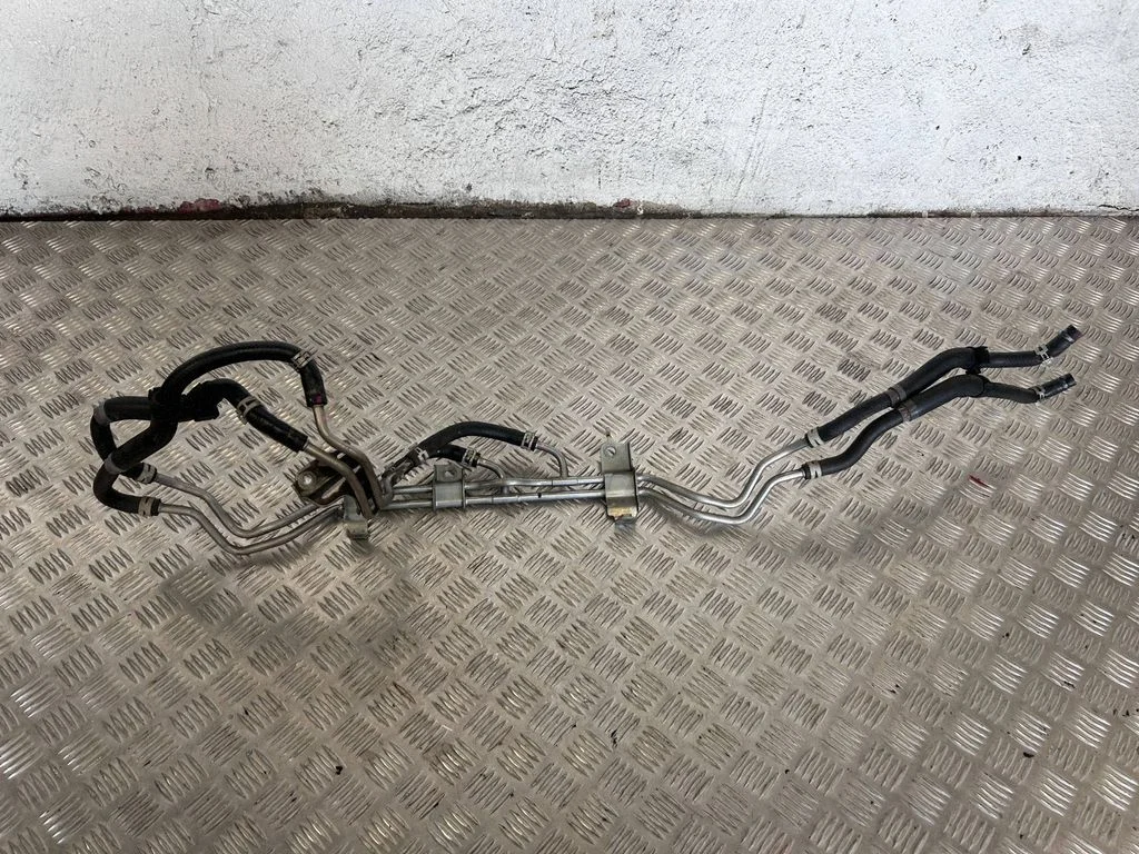 Elektromobilio variklio aušinimo žarnelės/vamzdeliai