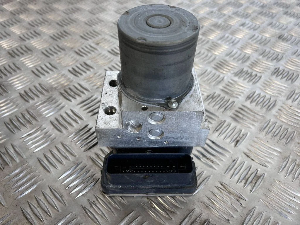 ABS block – Audi Q5 SQ5 FY (2017-2025)