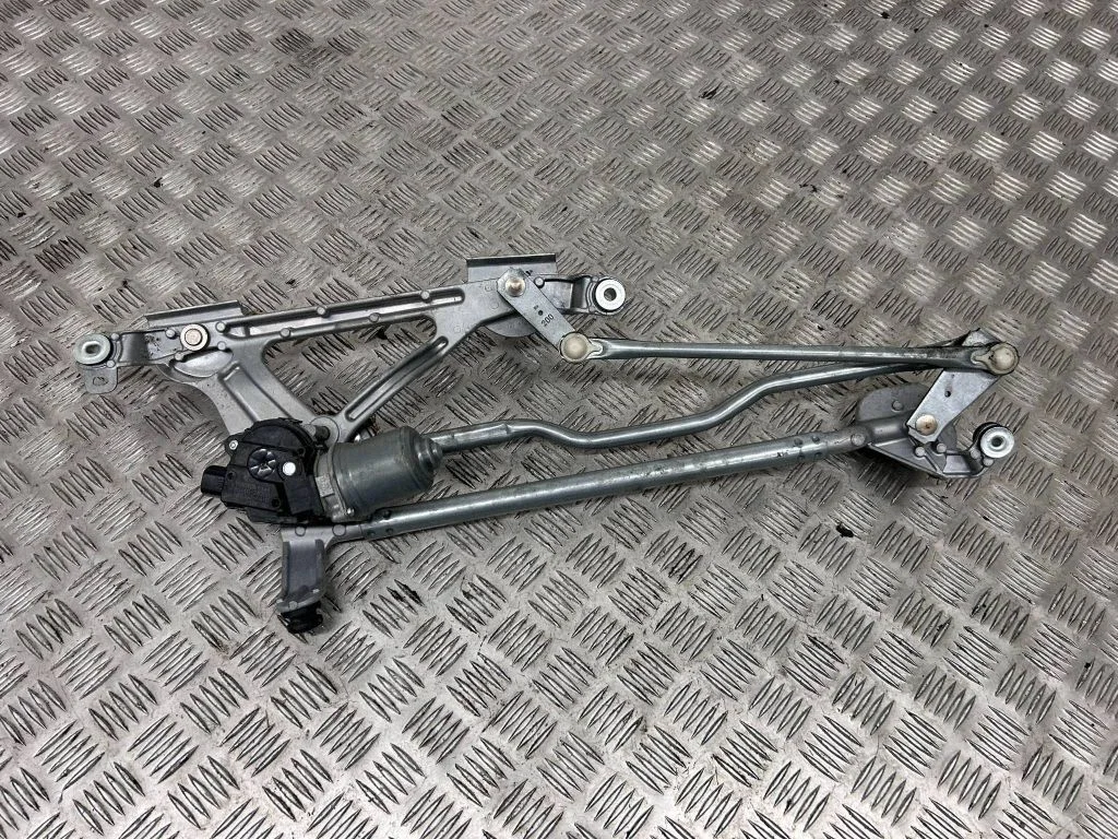 Front wiper linkage and motor 8511028250
