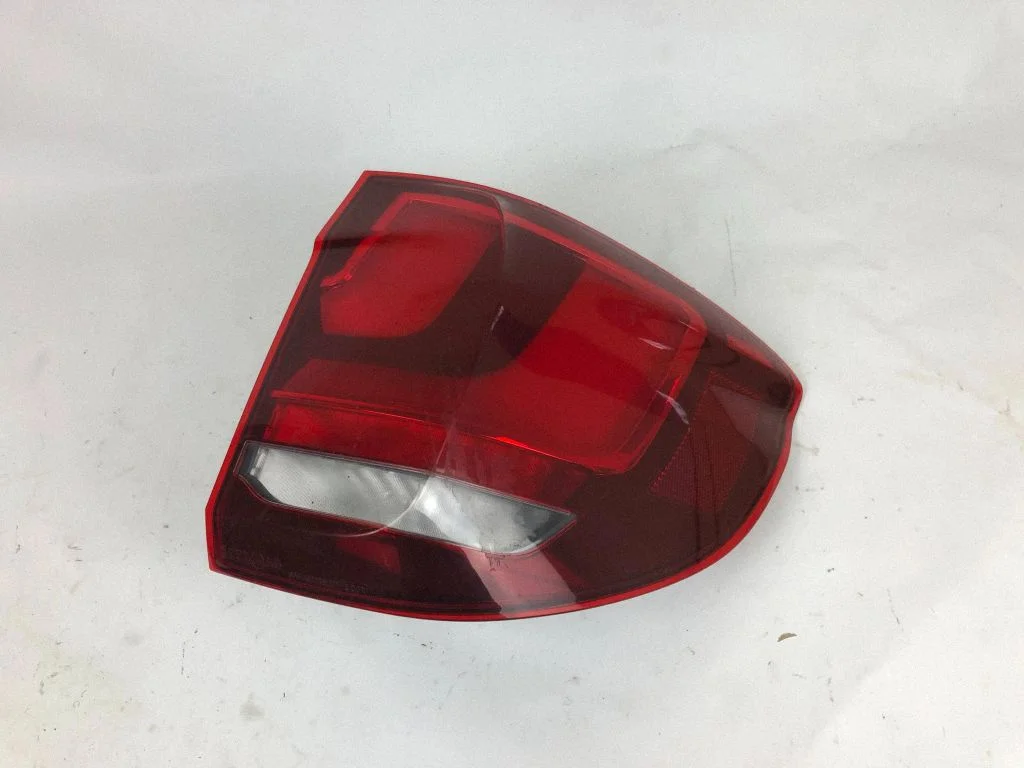 Rear/tail lights 00115020