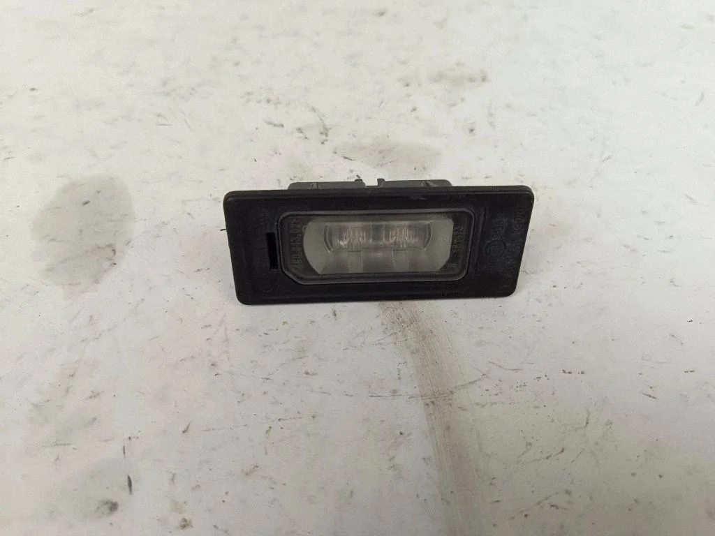 Number plate light 4G0943021