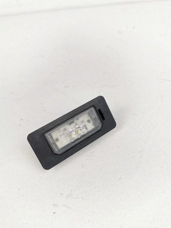 Number plate light 63267193293