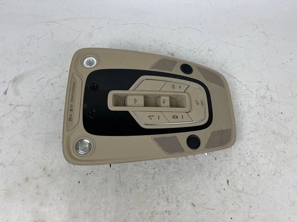 Esiistmete valgustustuli – Audi Q5 SQ5 FY (2017-2025)