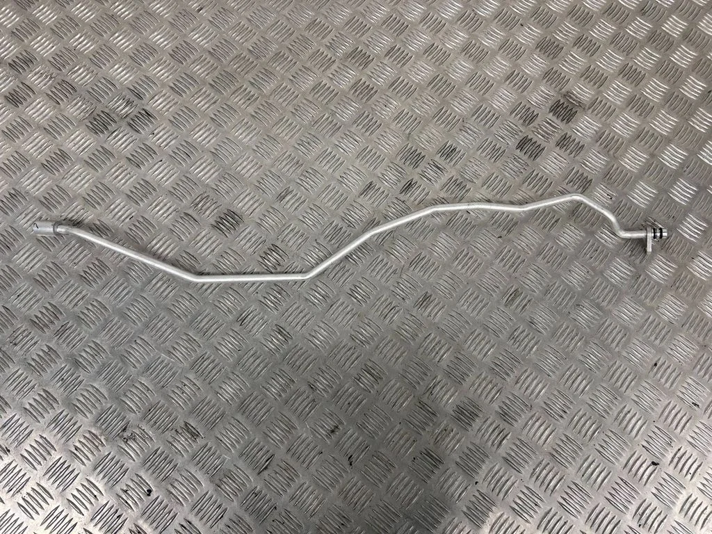 Air conditioning (A/C) pipe/hose