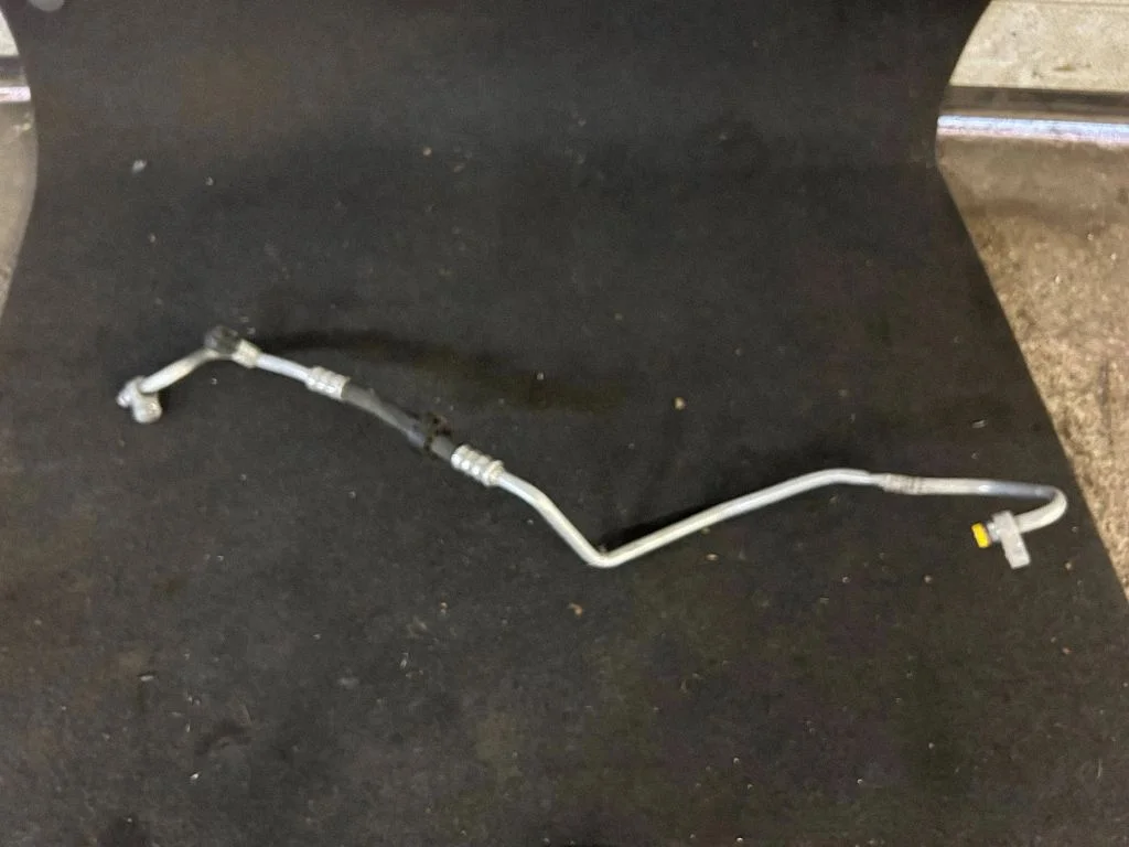 Air conditioning (A/C) pipe/hose A2128305100