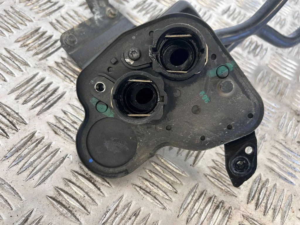 Engine coolant pipe/hose 31493032