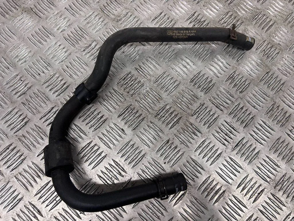 Engine coolant pipe/hose 4M0145919R