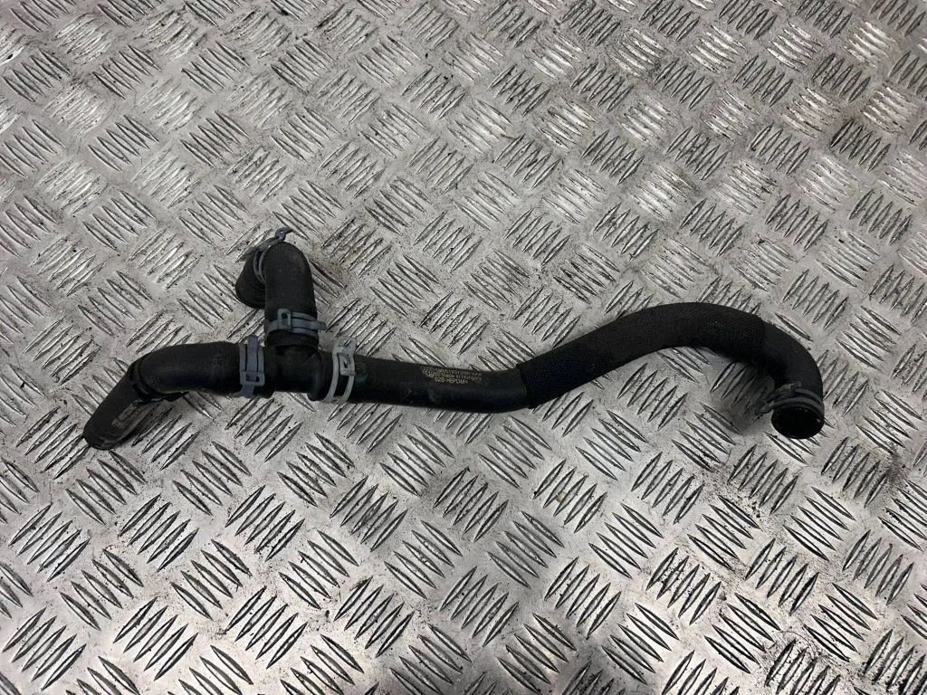 Engine coolant pipe/hose 4M0819372BR