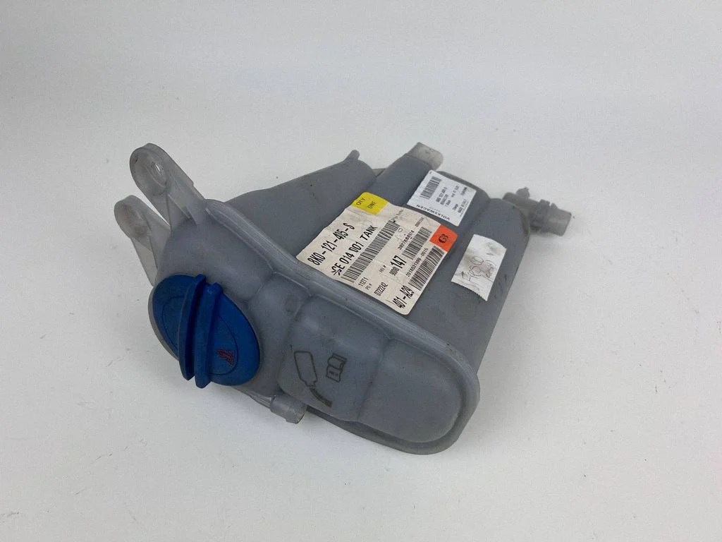 Coolant expansion tank/reservoir 8K0121405S