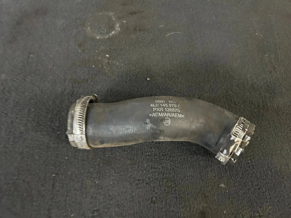 Intercooler hose/pipe 4L0145979C