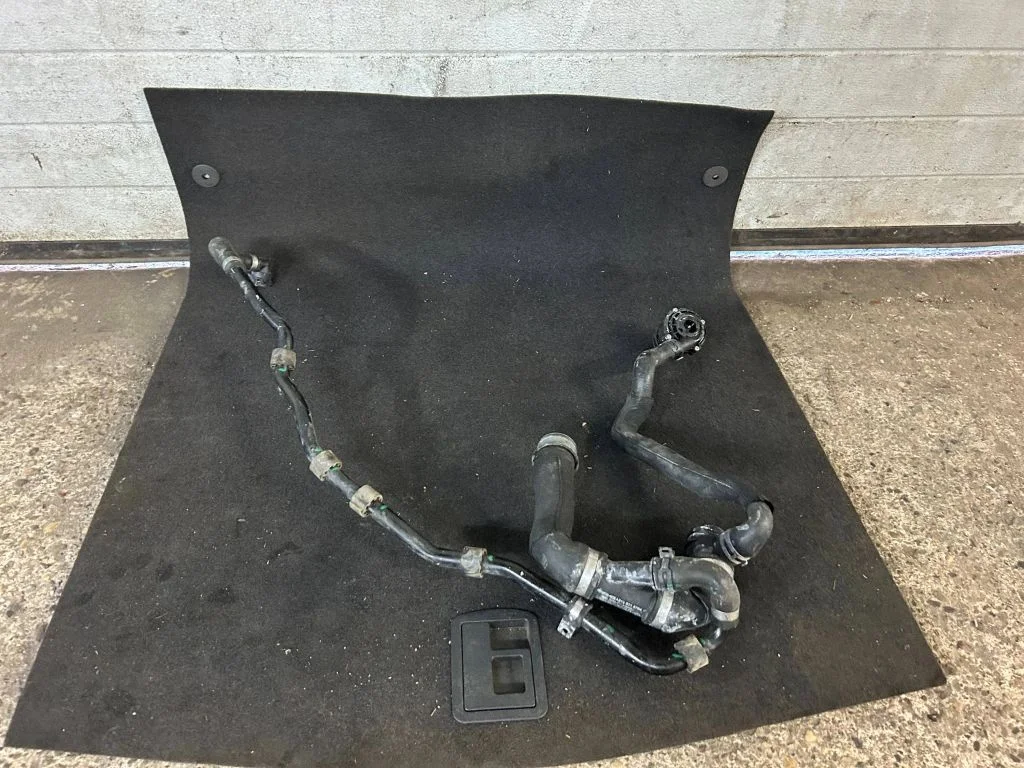 Engine coolant pipe/hose A2125015784