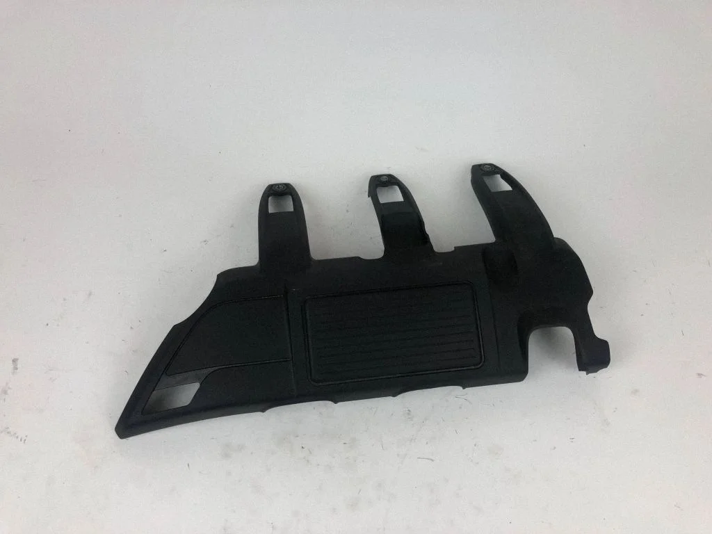 Engine cover (trim) 97011005801