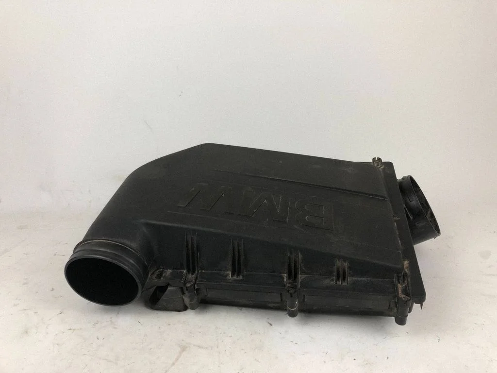 Air filter box 7583713