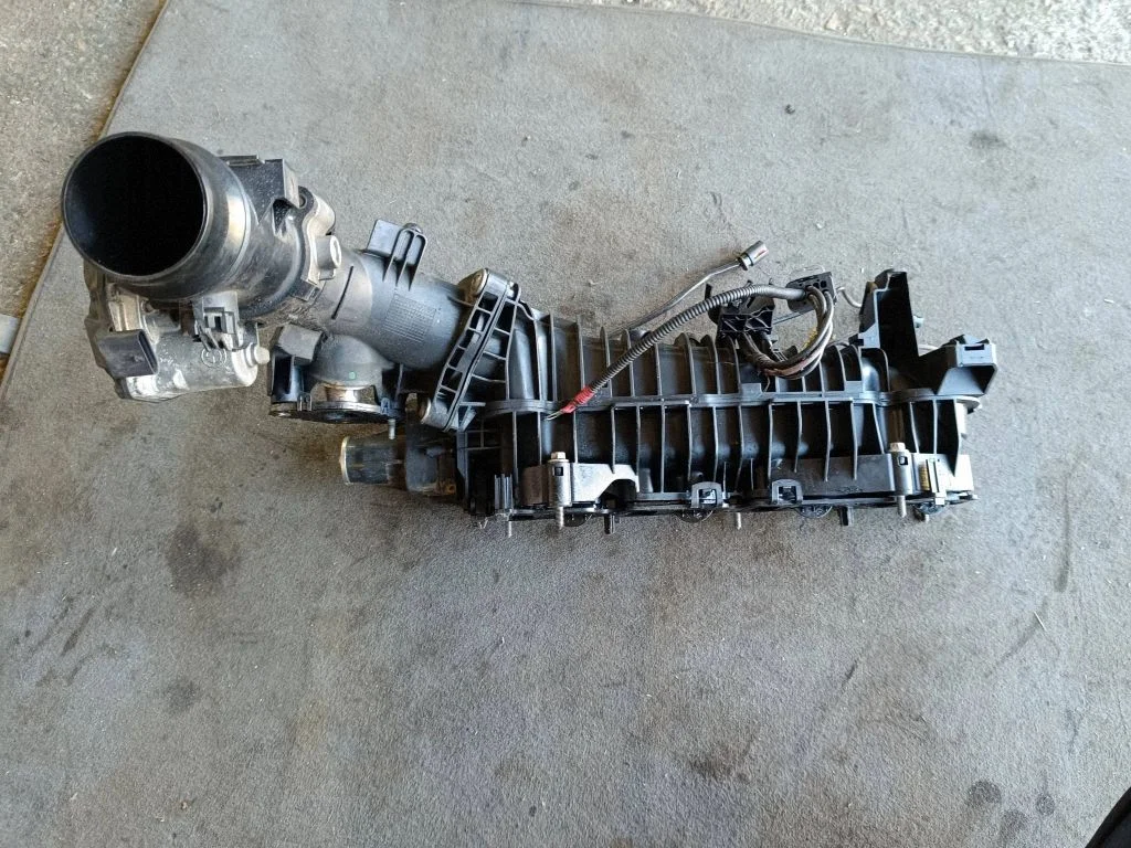 Air intake duct part 8506406