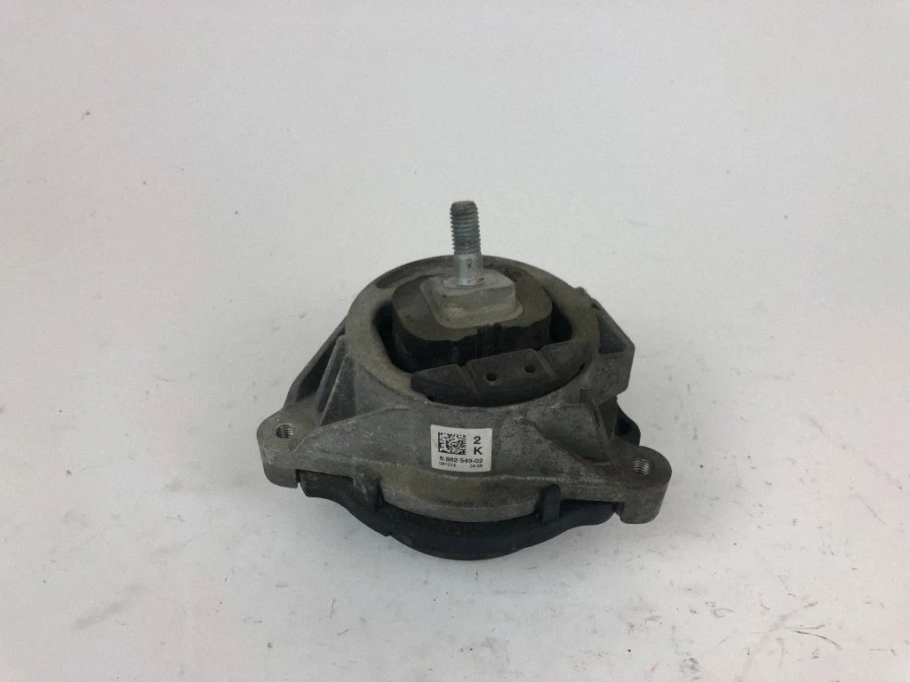 Engine mount bracket 6862549