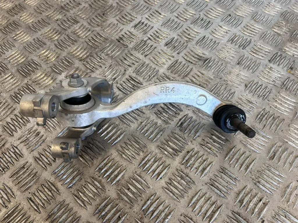 Front lower control arm/wishbone – rear right