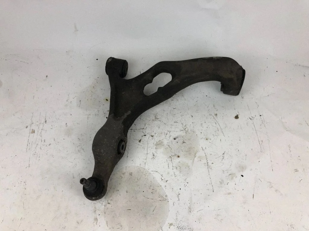 Front lower control arm/wishbone