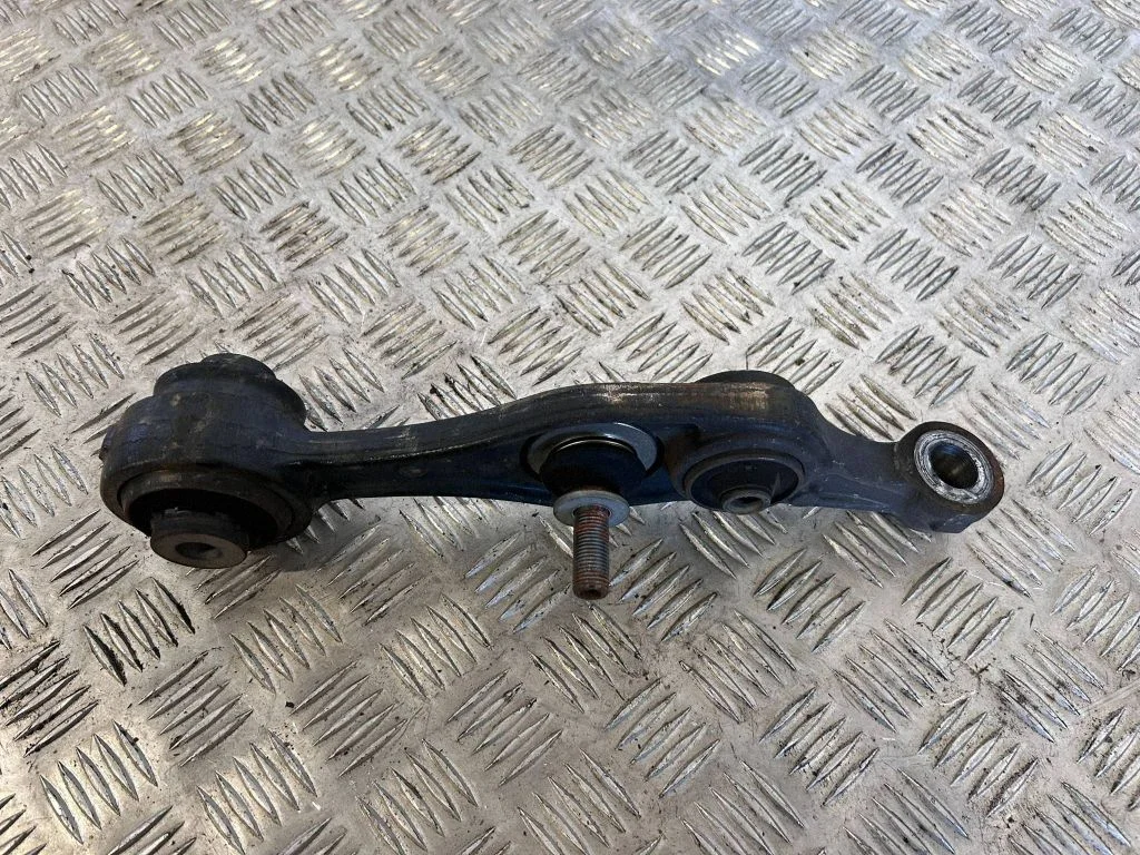 Front lower control arm/wishbone – right