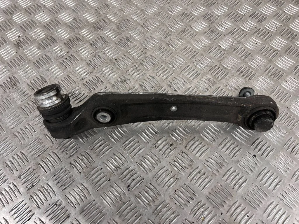 Front lower control arm/wishbone 80A407155