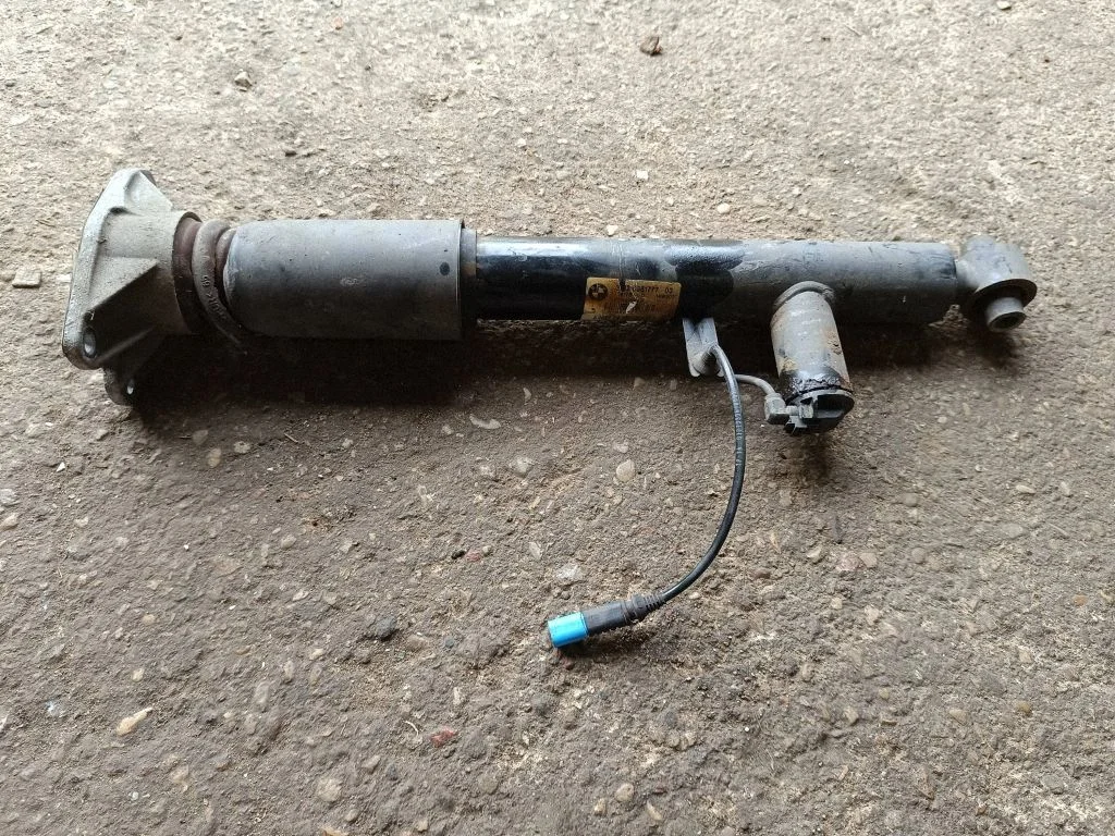Rear shock absorber/damper 6861777