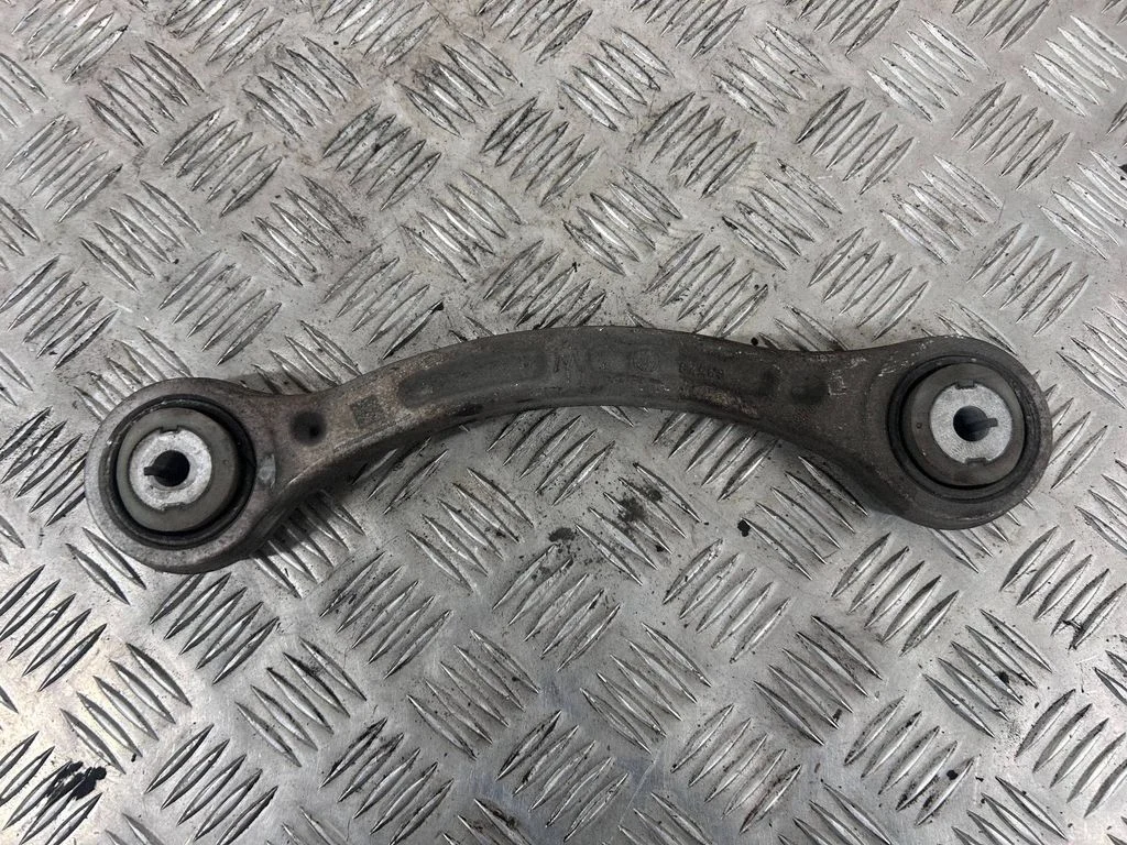 Rear upper control arm/wishbone