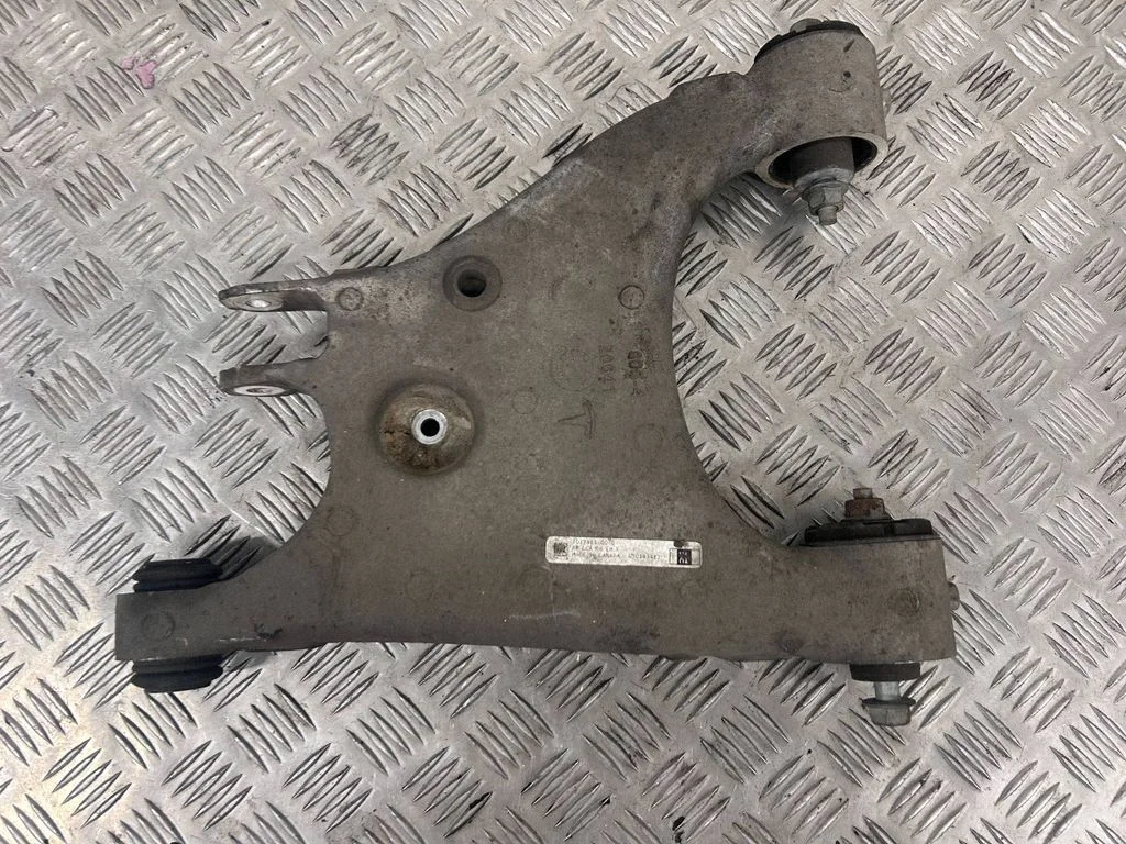 Rear upper control arm/wishbone 102745100D