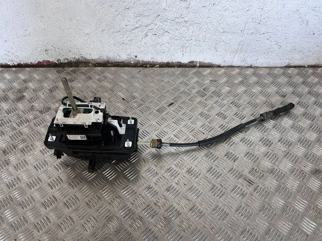 Gear selector mechanism 8K1713041AC