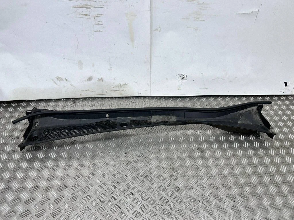 Wiper trim 5578162050