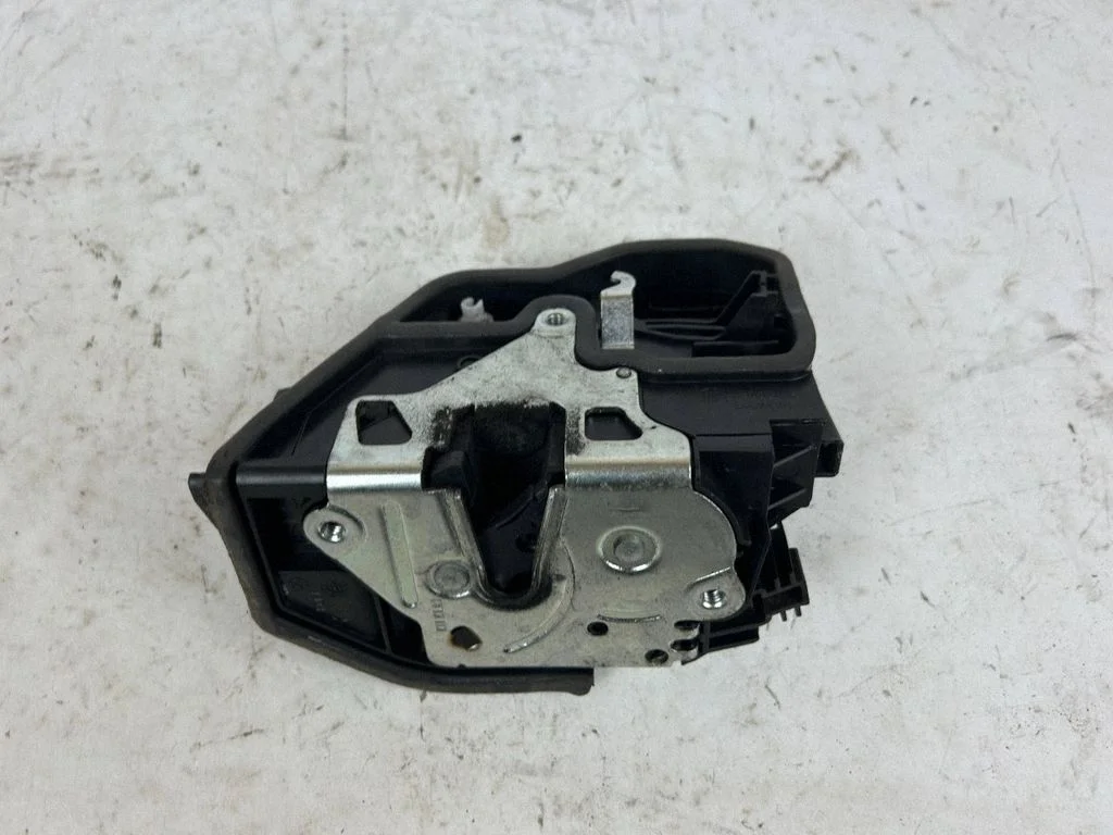 Front door lock – BMW 5 Series GT F07 (2010-2017)