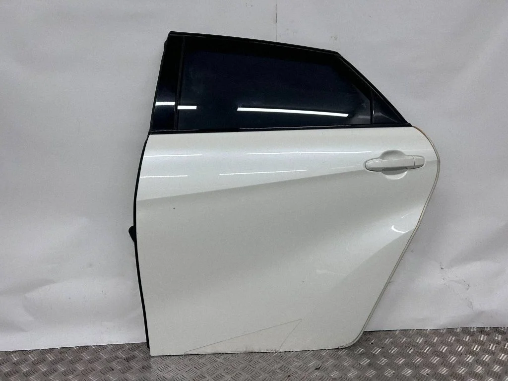 Rear door – left