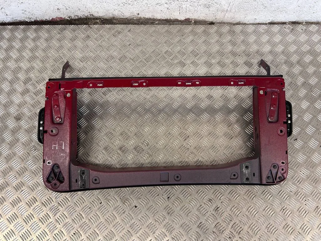 Rear door 102878200