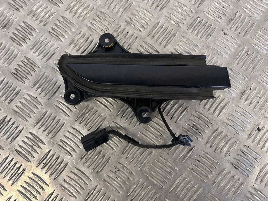 Rear door exterior handle 104515899C