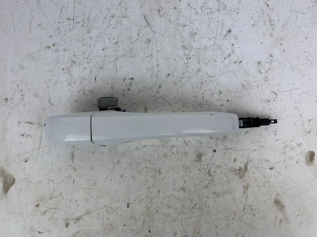 Tagaukse välimine käepide 1MW30GW7AE