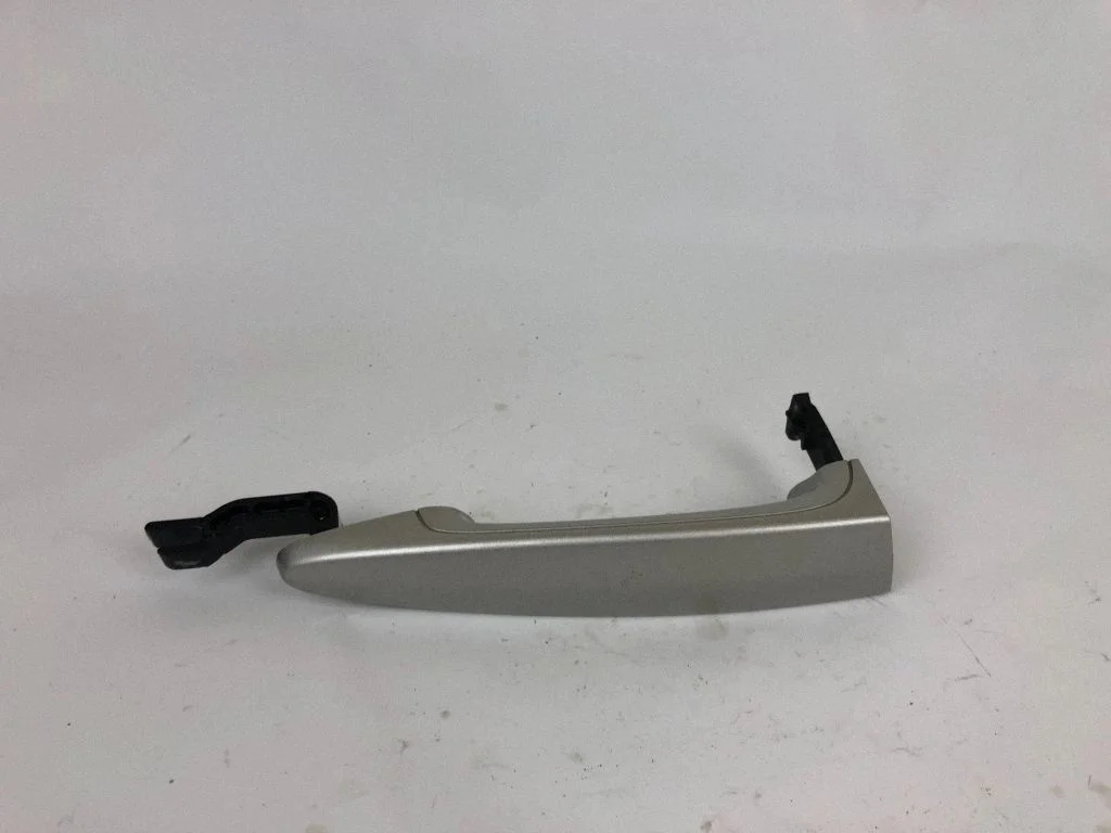 Tagaukse välimine käepide 7207694