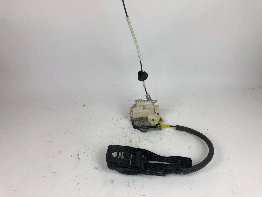 Rear door lock – Porsche Macan (95B) (2014-2018)