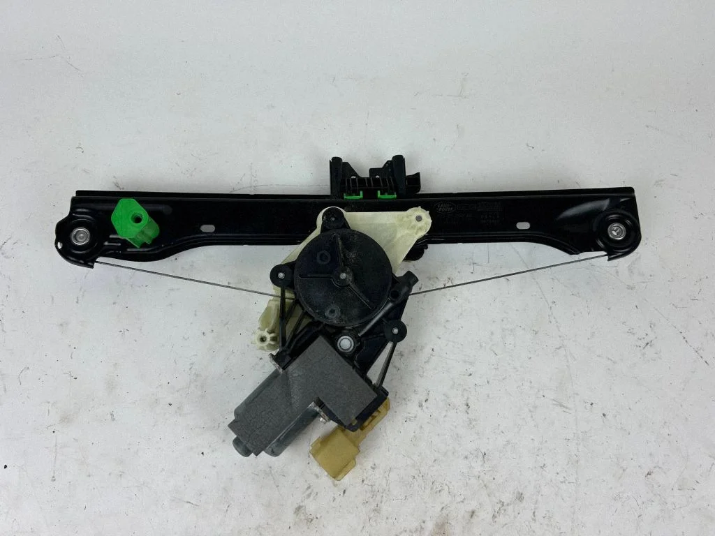 Rear door window regulator with motor J9D327000AB
