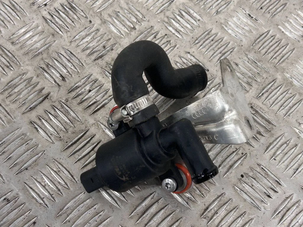 Electric auxiliary coolant/water pump 80B819263C