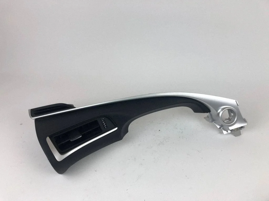 Dashboard side air vent grill/cover trim 108024606