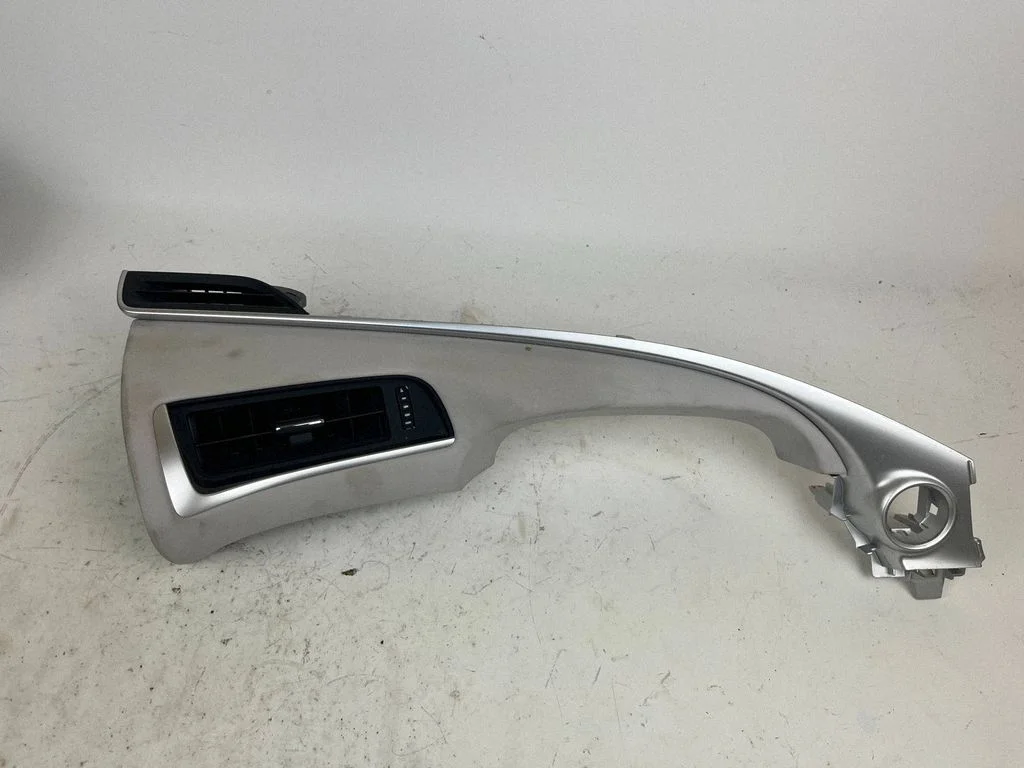 Dashboard side air vent grill/cover trim 5596162020