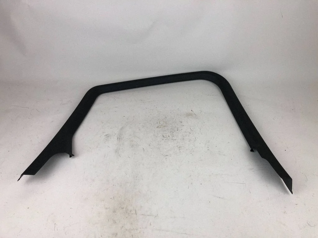 Other front door trim element 95B867671B