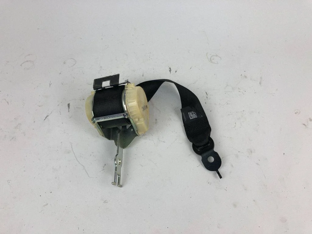 Rear seatbelt 9163245