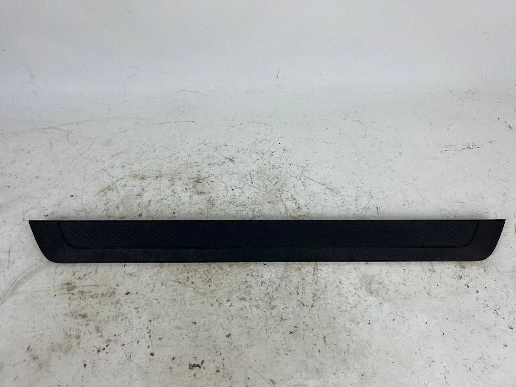 Front sill trim cover 67912-62010