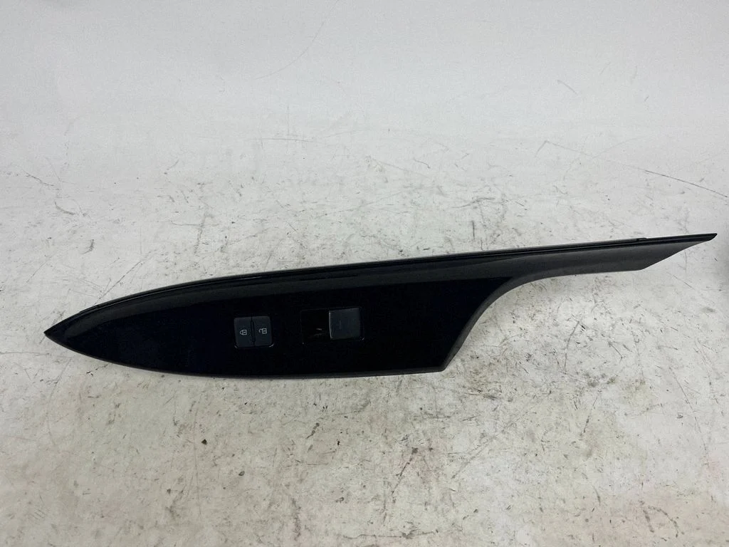 Electric window control switch 7423062030