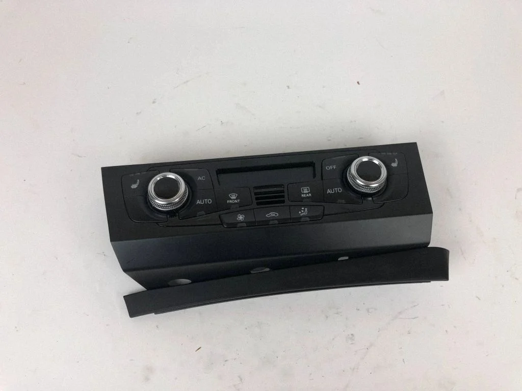 Climate control unit – Audi Q5 SQ5 8R (2008-2017)