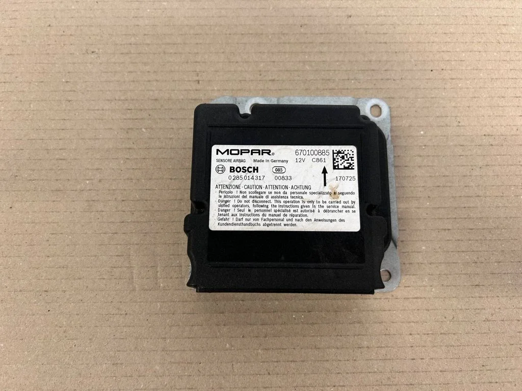 Airbag control unit/module 670100885